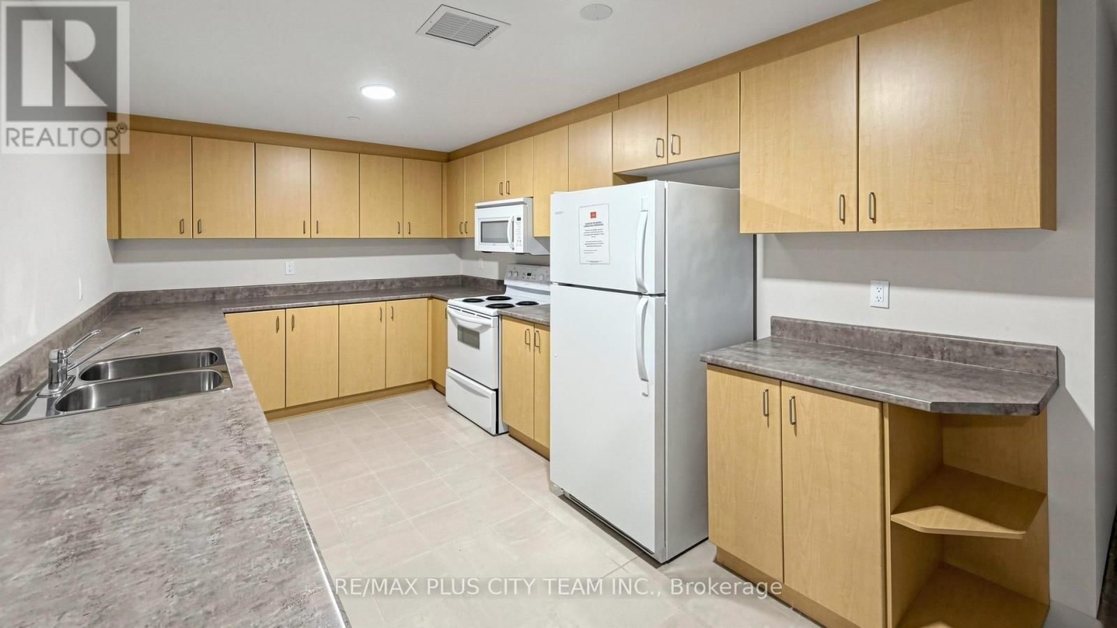 2212 - 4978 YONGE STREET Image 34