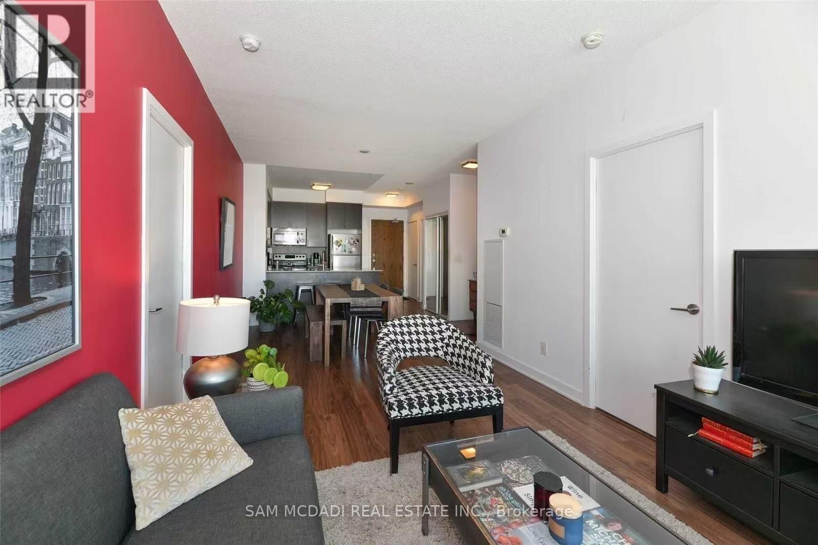 909 - 260 SACKVILLE STREET Image 14