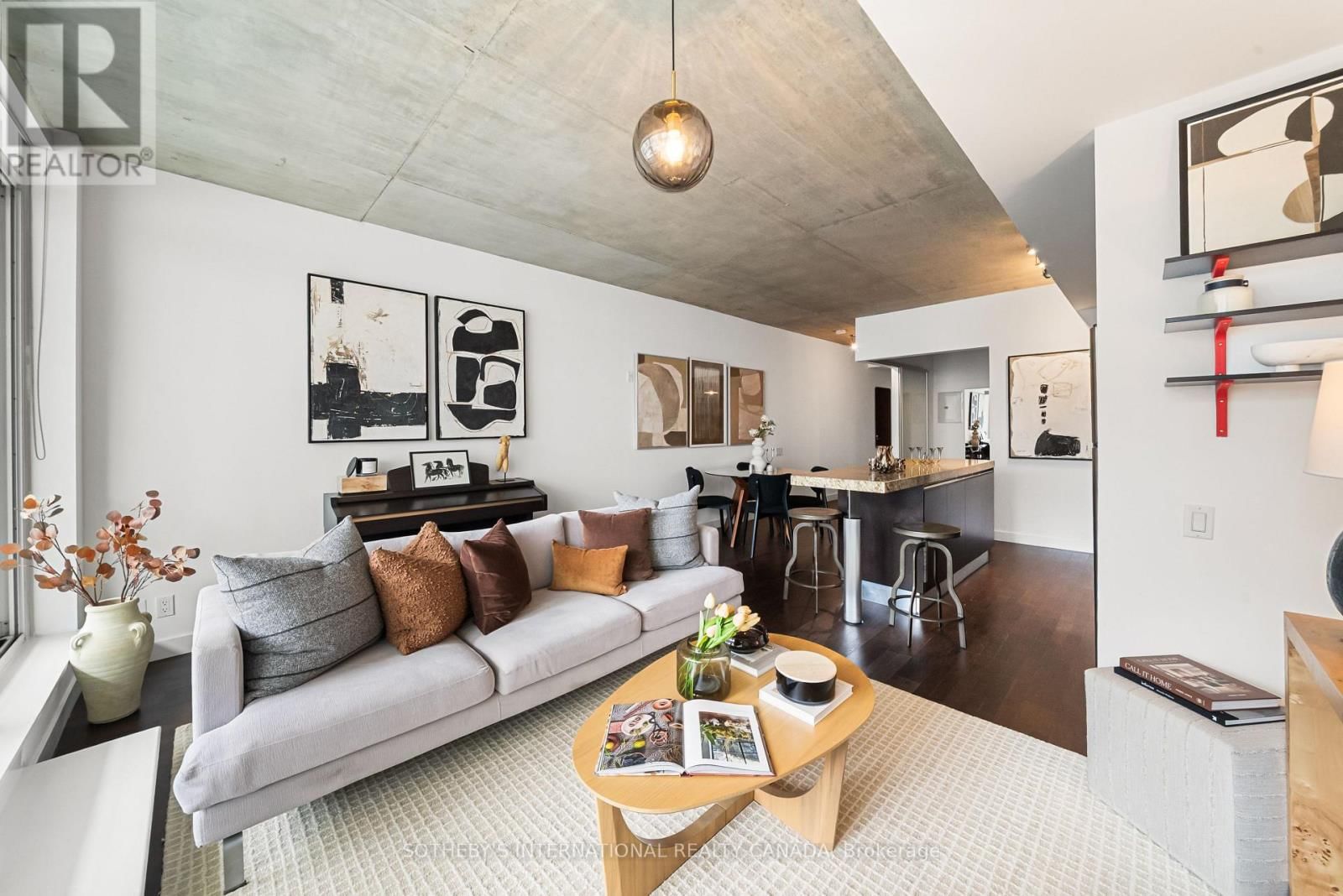 302 - 75 PORTLAND STREET Image 10