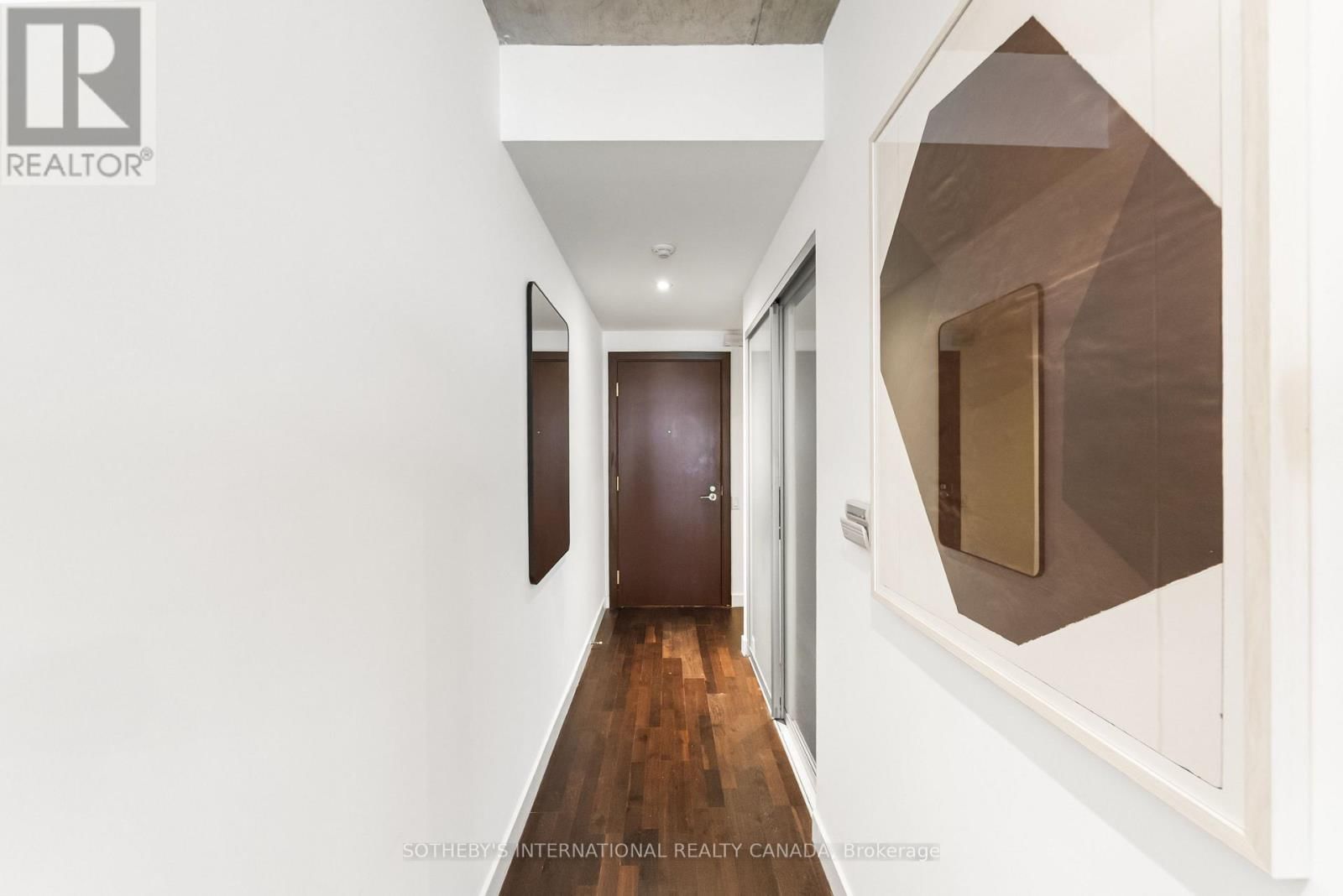 302 - 75 PORTLAND STREET Image 19