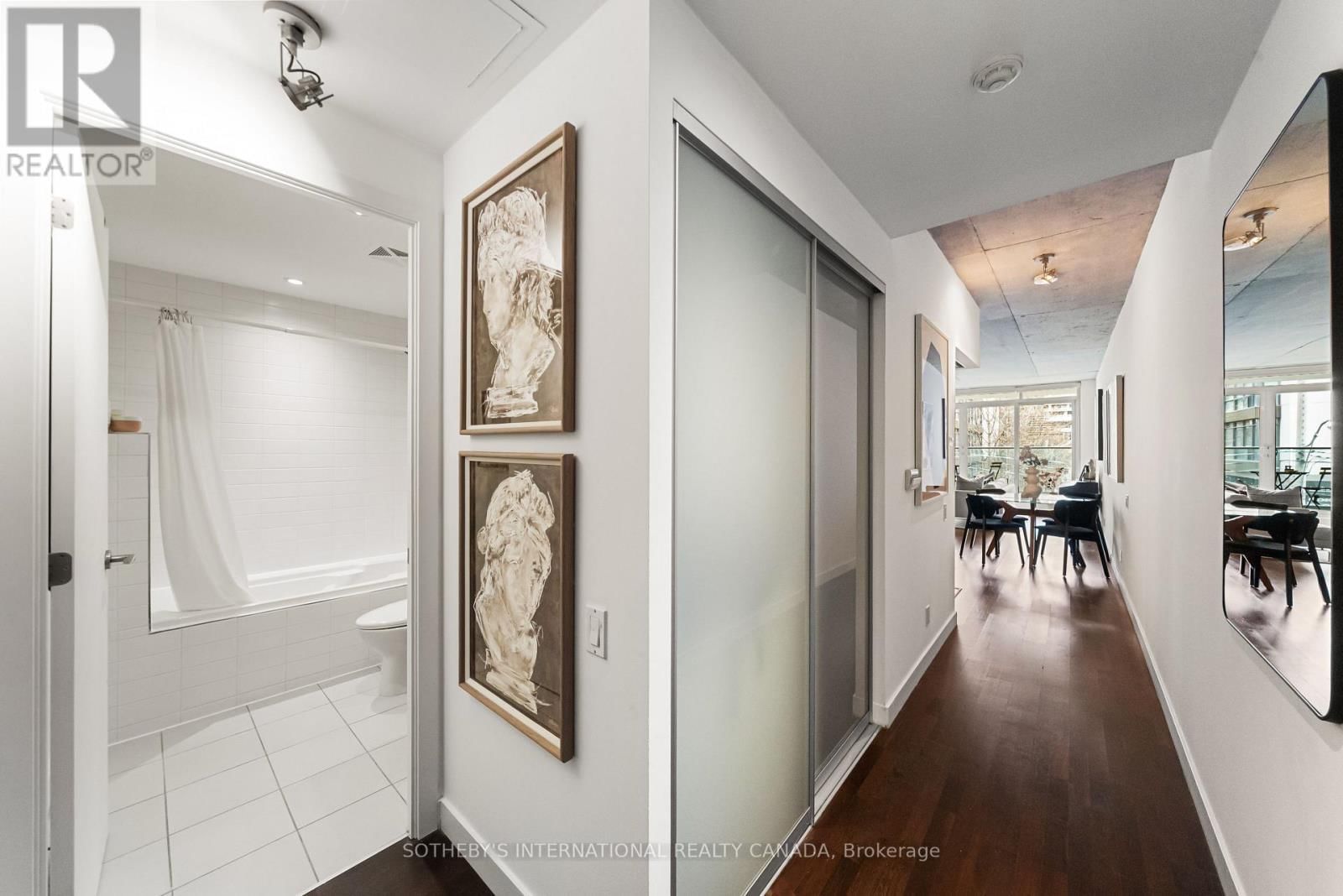 302 - 75 PORTLAND STREET Image 21