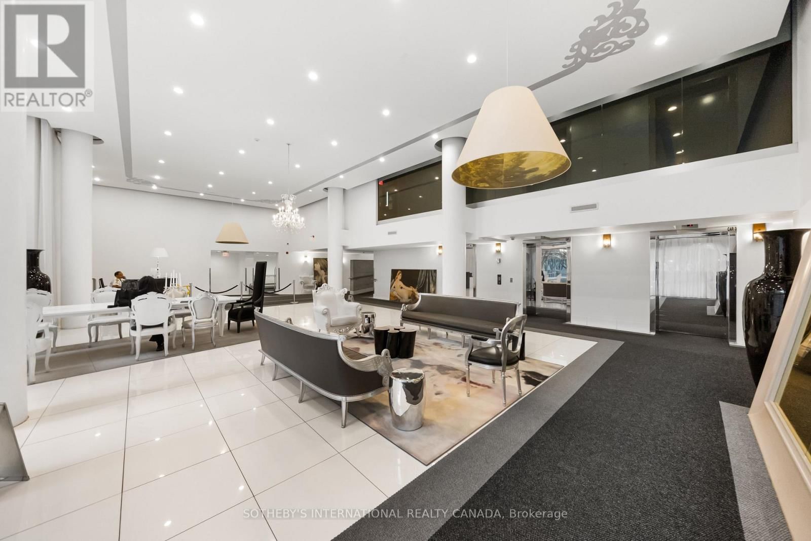 302 - 75 PORTLAND STREET Image 27