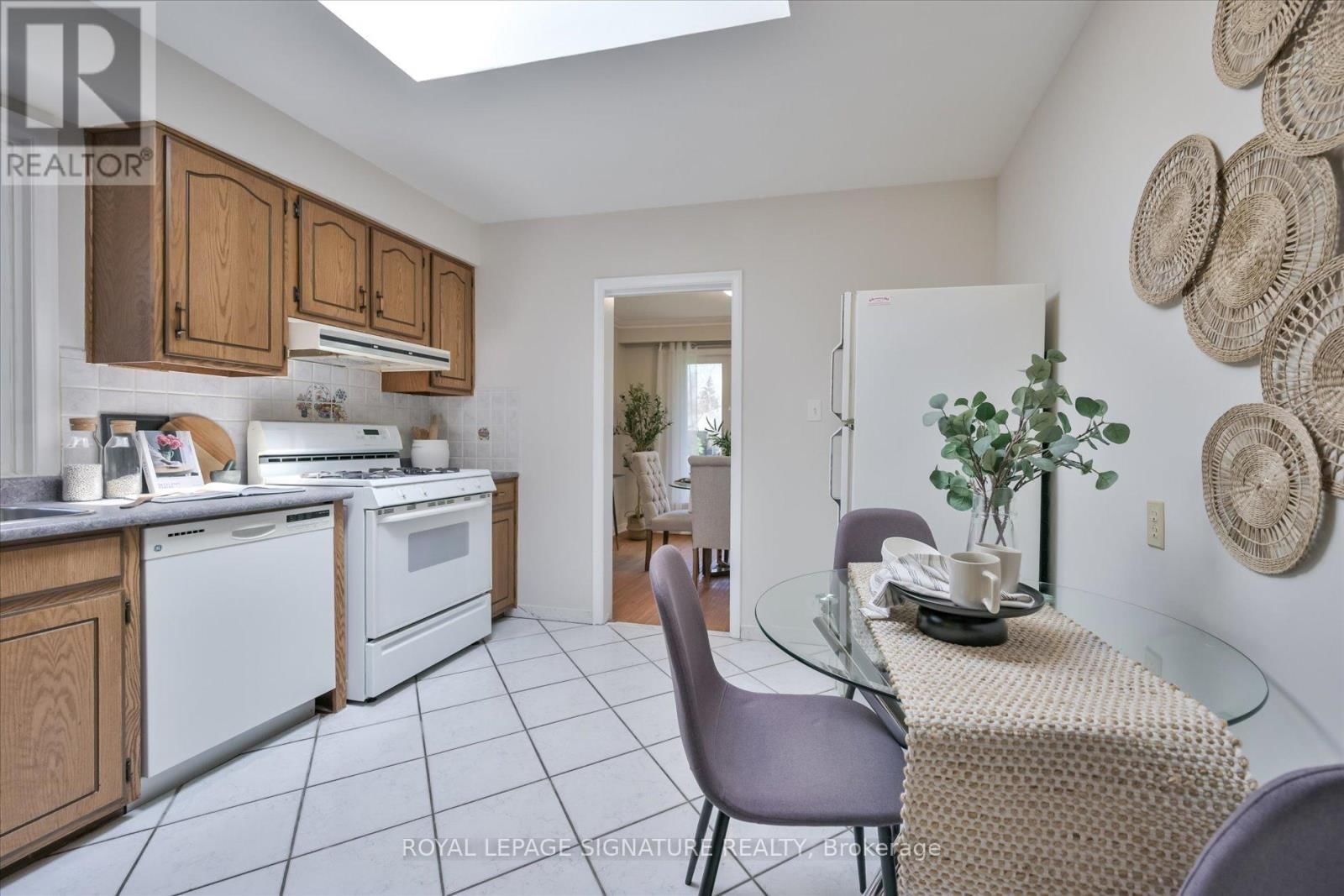 10 GRETNA AVENUE Image 9