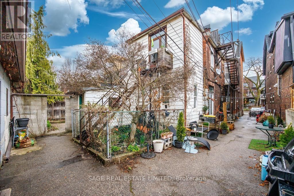 276* CRAWFORD STREET Image 16