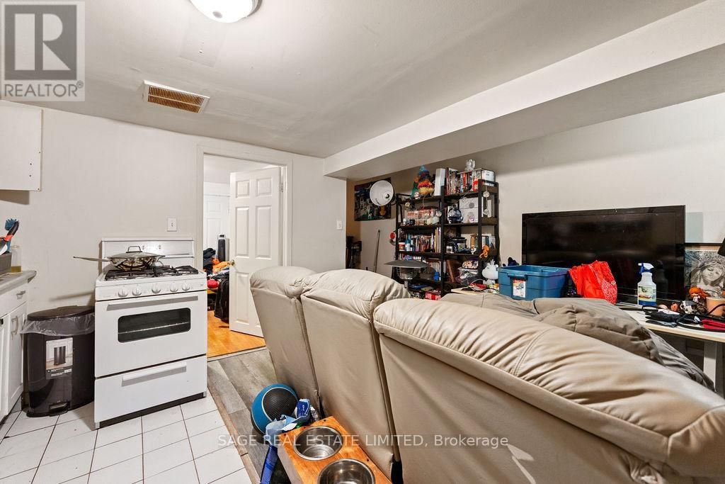 276* CRAWFORD STREET Image 19