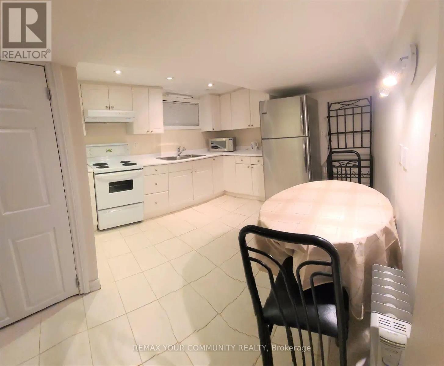 Lower - 67 INVERMAY AVENUE Image 2