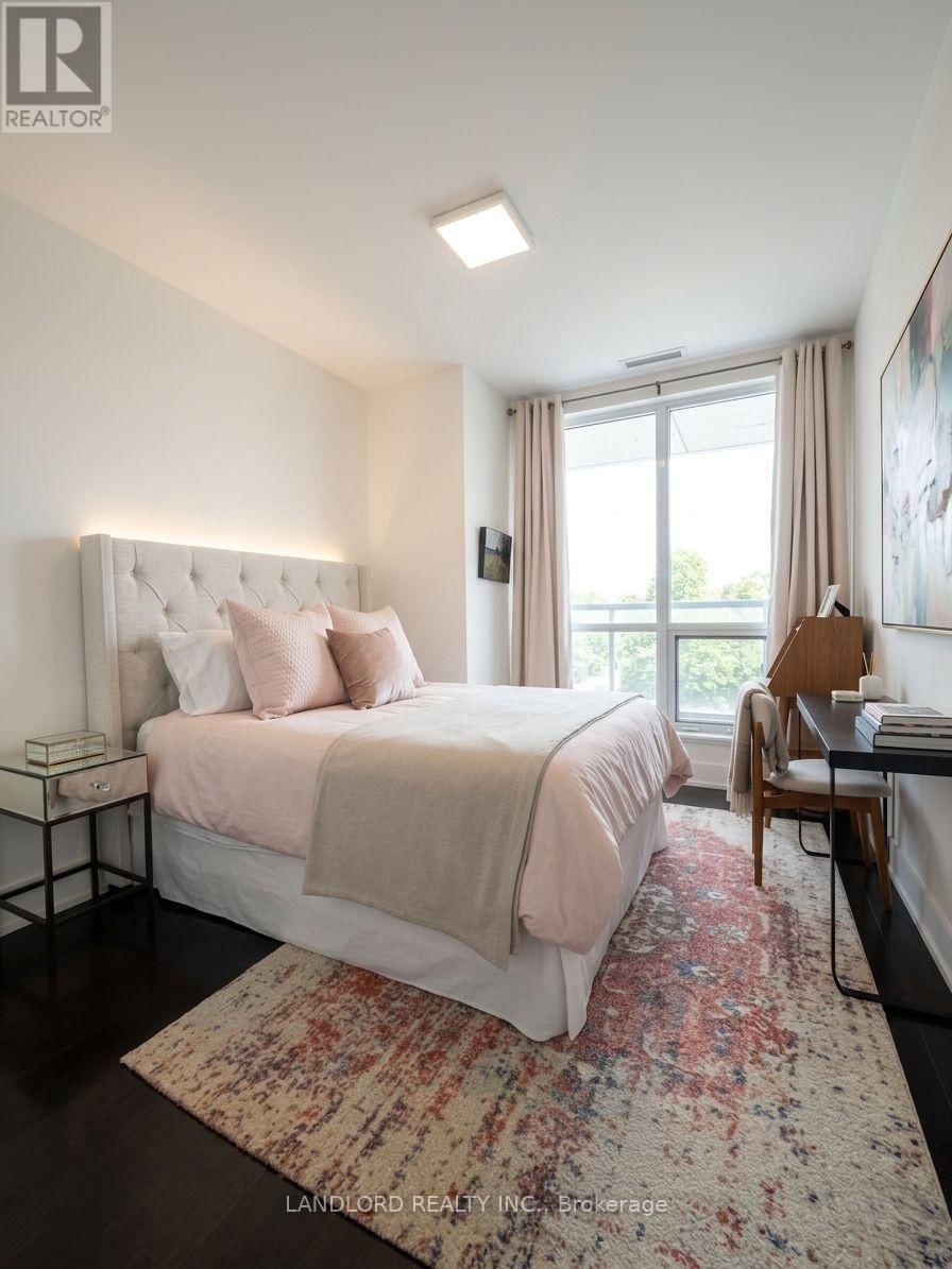 207 - 170 AVENUE ROAD Image 7