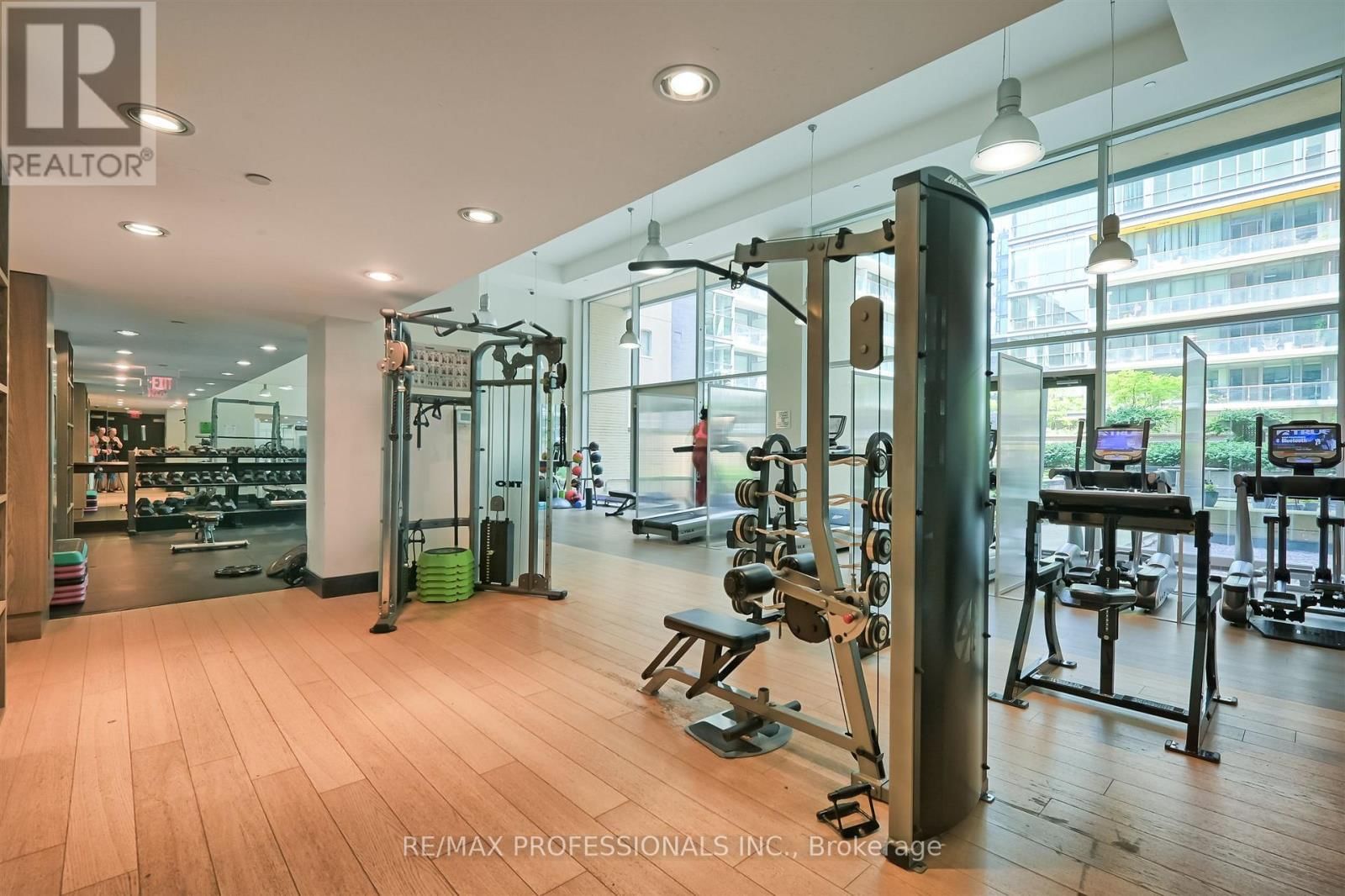 1416 - 438 KING STREET Image 28