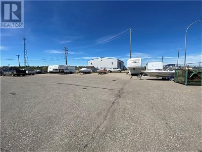 Image #1 of Commercial for Sale at 517 Service Rd N, Vulcan, Alberta