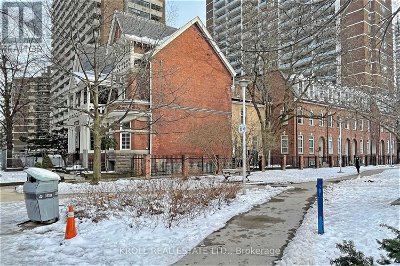 Image #1 of Commercial for Sale at 17 Isabella St, Toronto, Ontario