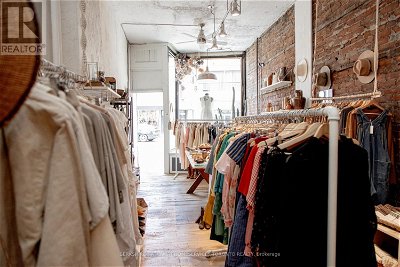 Image #1 of Commercial for Sale at 1613 Dundas St W, Toronto, Ontario
