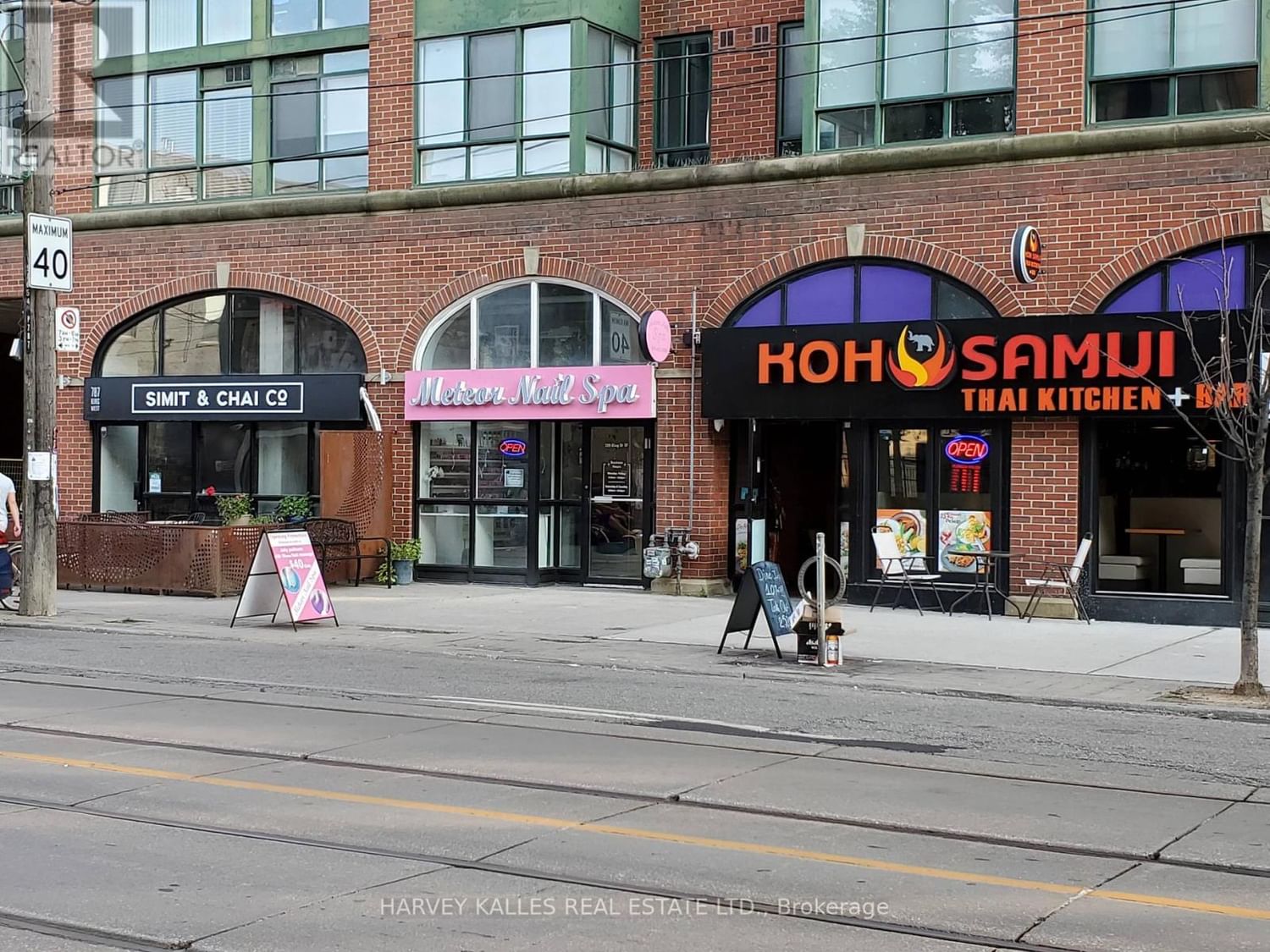 787-799 KING ST W Image 3