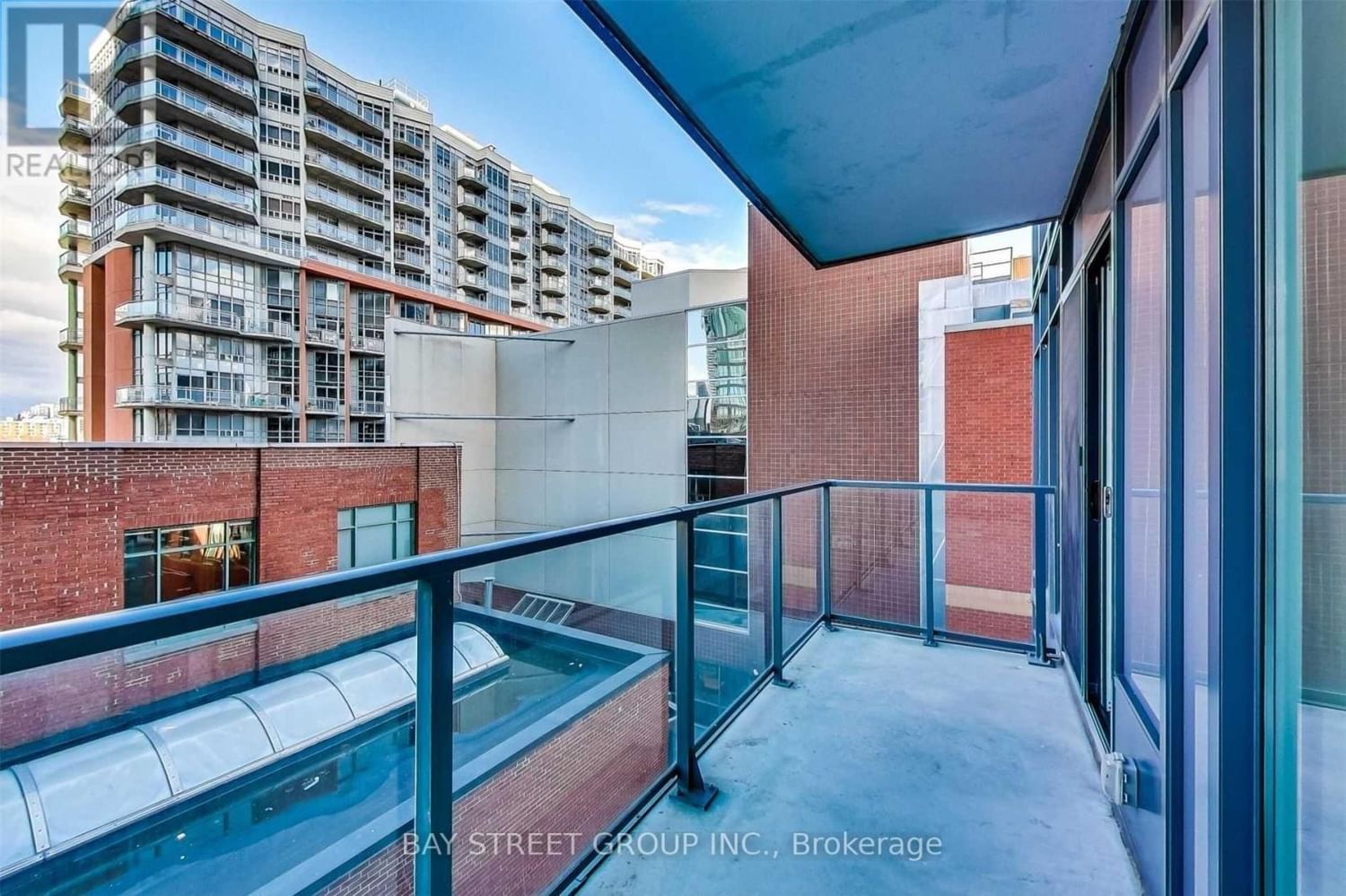 #404 -105 GEORGE ST Image 27
