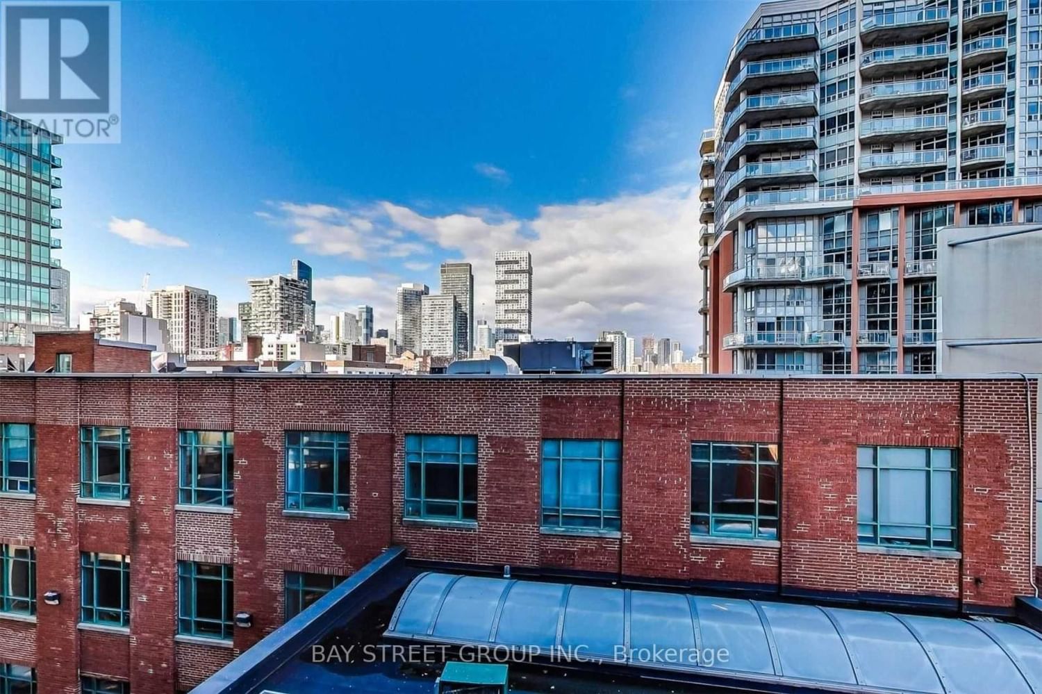 #404 -105 GEORGE ST Image 28