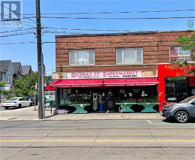 Image #1 of Commercial for Sale at 878 Dundas St W, Toronto, Ontario