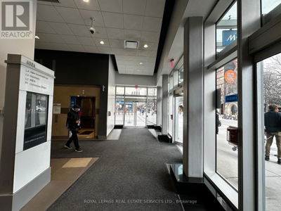 Image #1 of Commercial for Sale at #32 -384 Yonge St, Toronto, Ontario