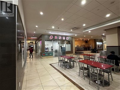 Image #1 of Commercial for Sale at #32 -384 Yonge St, Toronto, Ontario