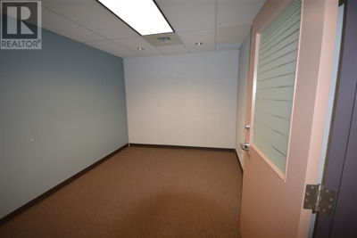 Commercial for Rent in Ontario