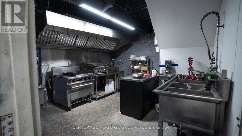 Image #1 of Restaurant for Sale at 284 Richmond St E, Toronto, Ontario