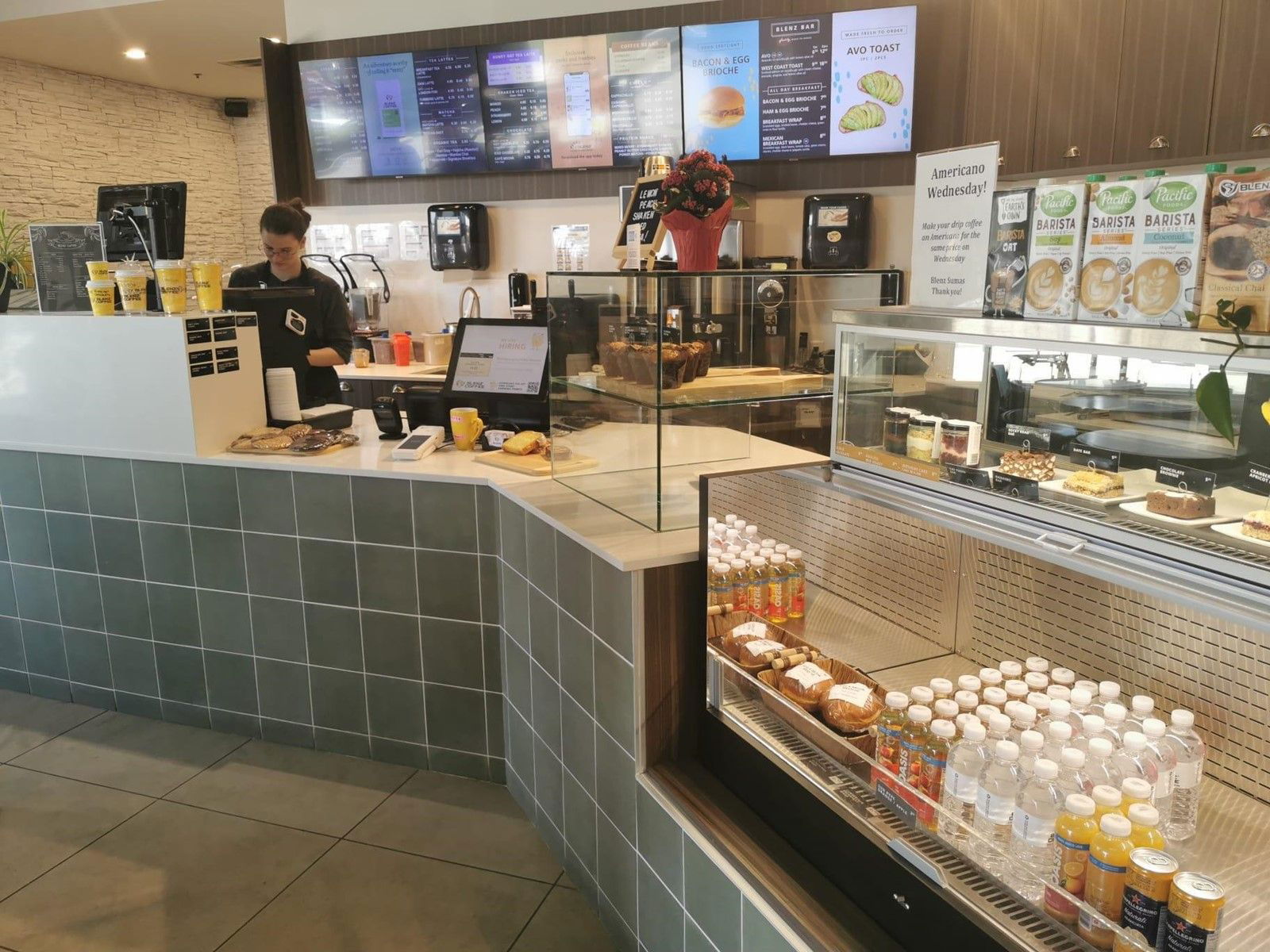 Image #1 of Restaurant for Sale at 170 2362 Whatcom Road, Abbotsford, British Columbia