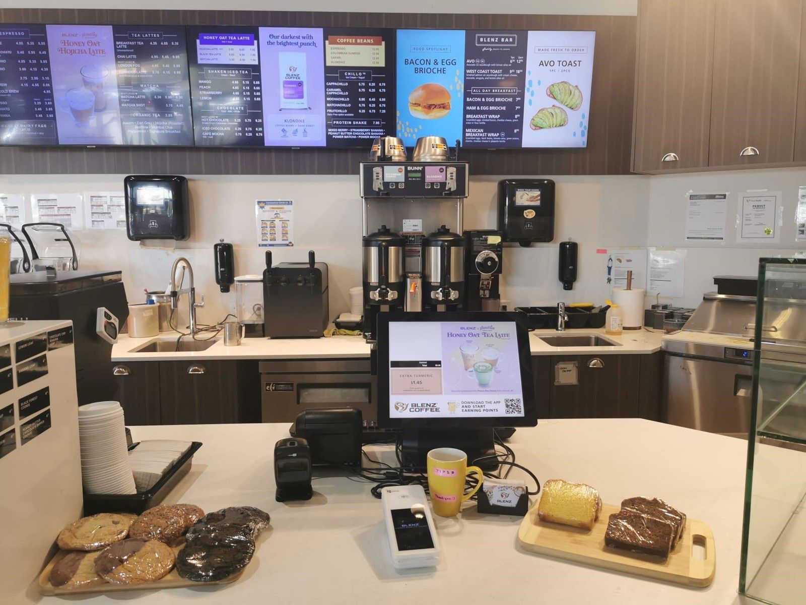 Image #1 of Restaurant for Sale at 170 2362 Whatcom Road, Abbotsford, British Columbia