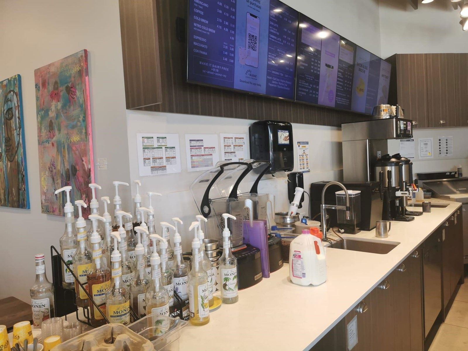 Image #1 of Restaurant for Sale at 170 2362 Whatcom Road, Abbotsford, British Columbia