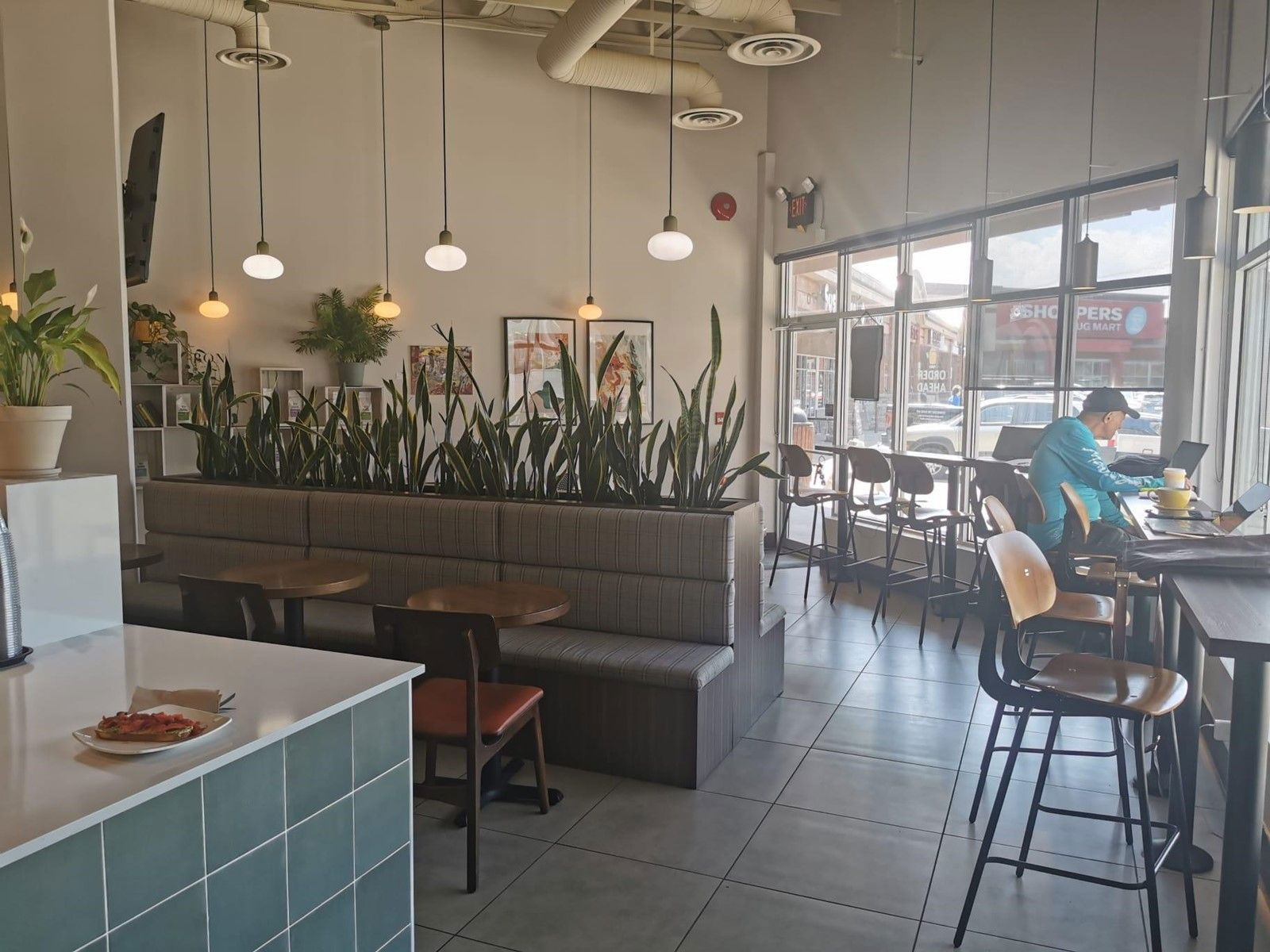 Image #1 of Restaurant for Sale at 170 2362 Whatcom Road, Abbotsford, British Columbia