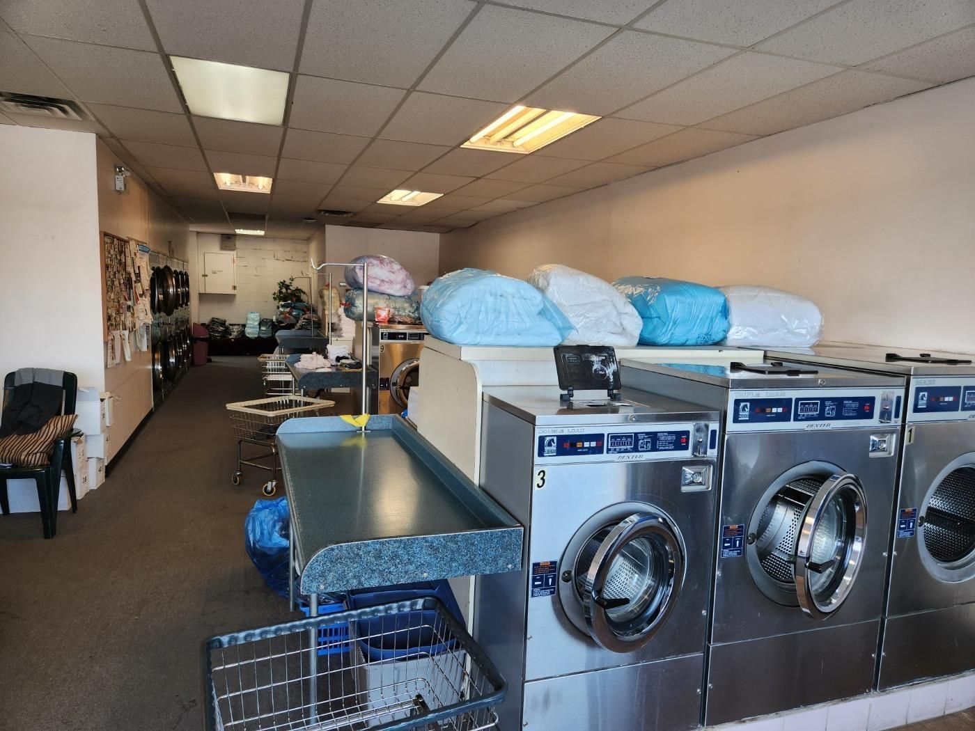 Image #1 of Business for Sale at 33324 S Fraser Way, Abbotsford, British Columbia
