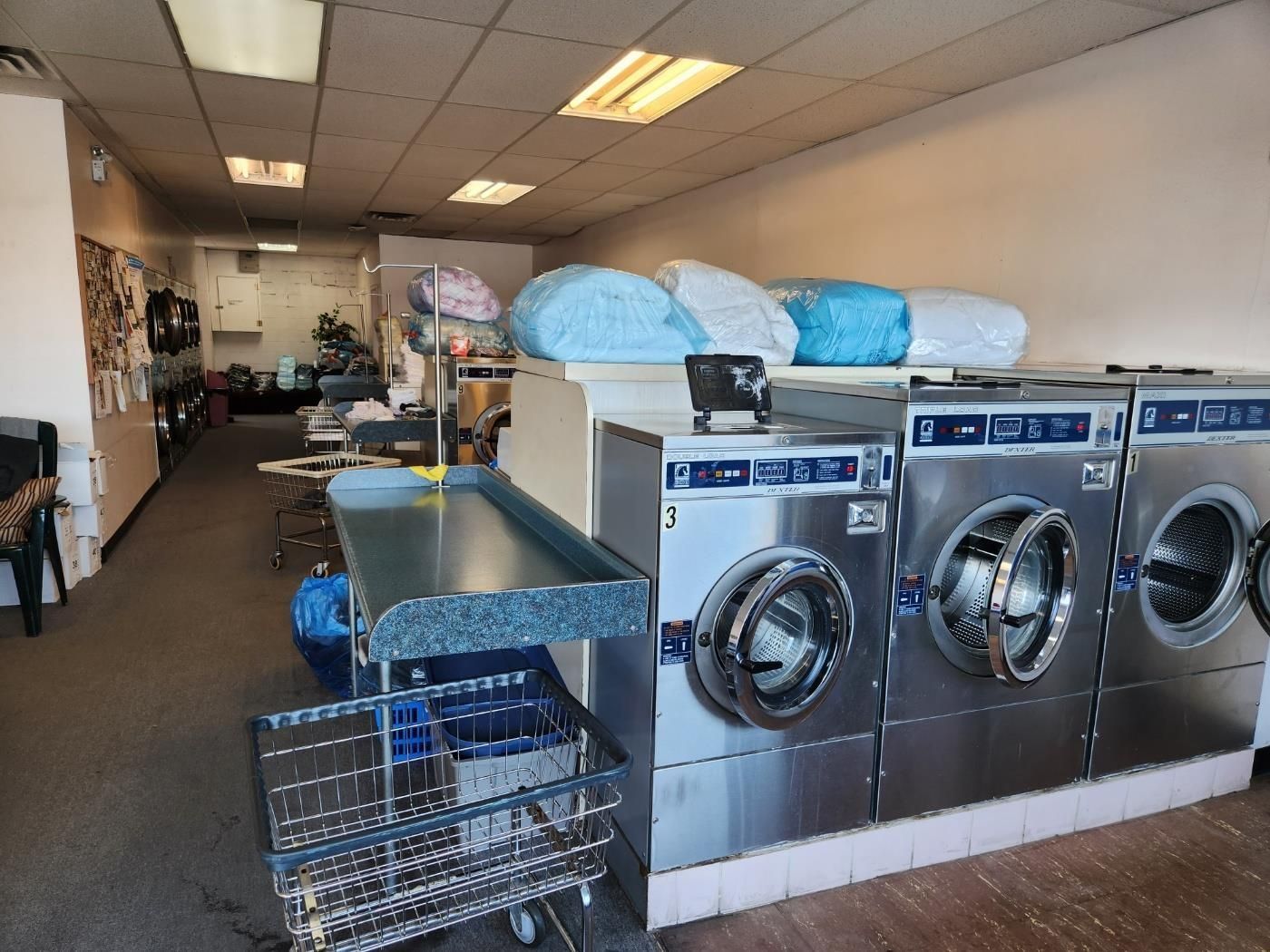 Image #1 of Business for Sale at 33324 S Fraser Way, Abbotsford, British Columbia