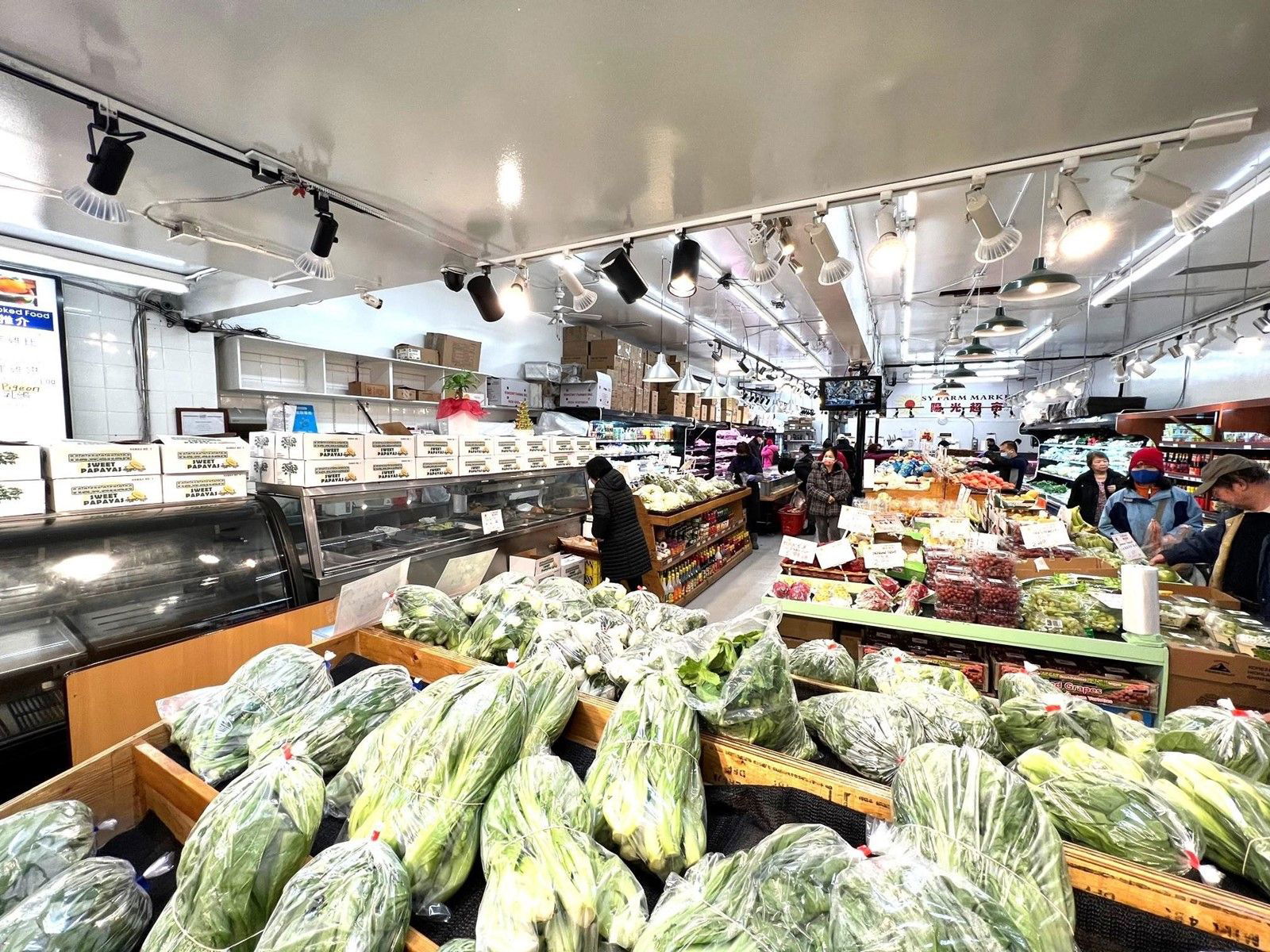 Image #1 of Business for Sale at 2438 E Hastings Street, Vancouver, British Columbia