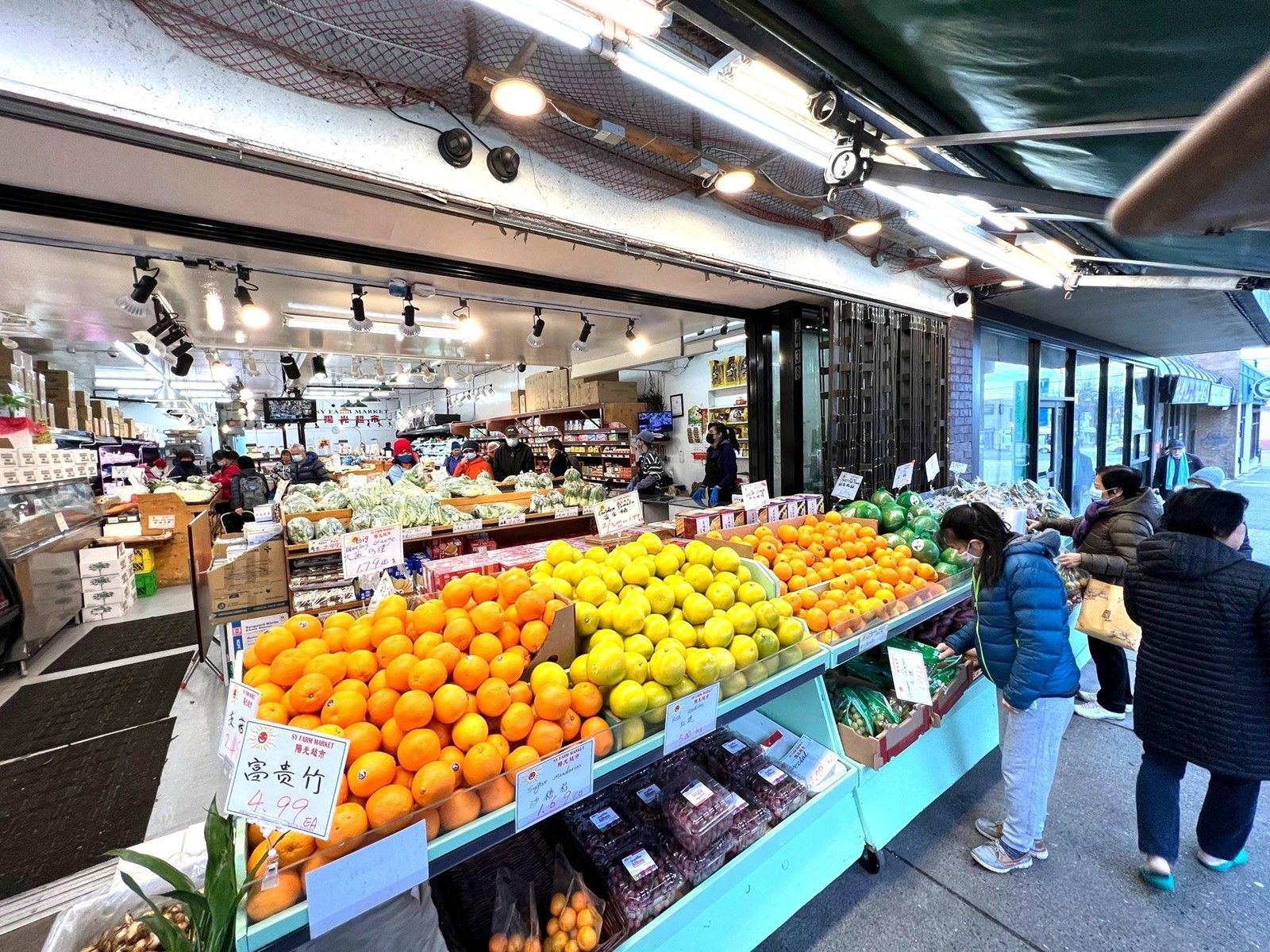 Image #1 of Business for Sale at 2438 E Hastings Street, Vancouver, British Columbia
