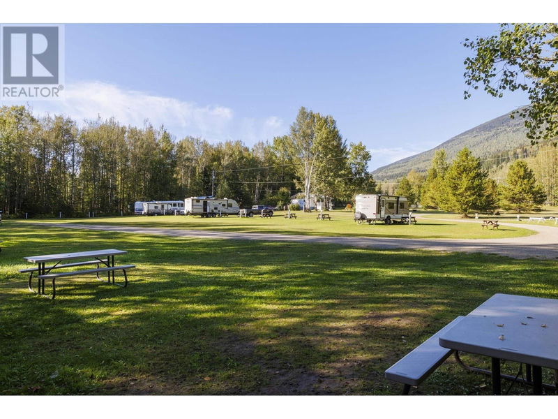 Image #1 of Business for Sale at 2435 E 16 Highway, Robson, British Columbia