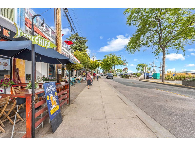 Image #1 of Restaurant for Sale at 1026 Confidential, White Rock, British Columbia