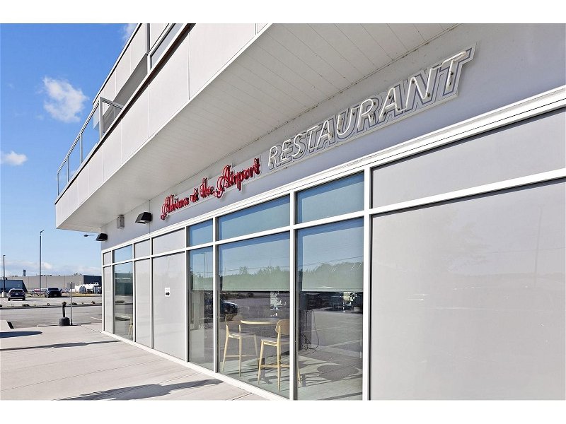 Image #1 of Restaurant for Sale at 5385 216 Street, Langley, British Columbia