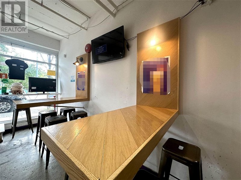Image #1 of Restaurant for Sale at 6075 West Boulevard, Vancouver, British Columbia