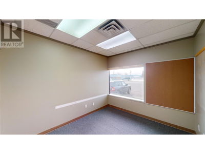 Commercial for Rent in Ontario