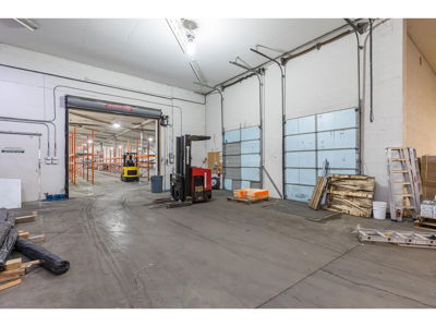 Commercial for Rent in Ontario