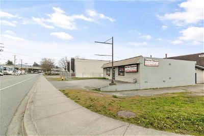 Image #1 of Commercial for Sale at 45795 Railway Avenue, Chilliwack, British Columbia