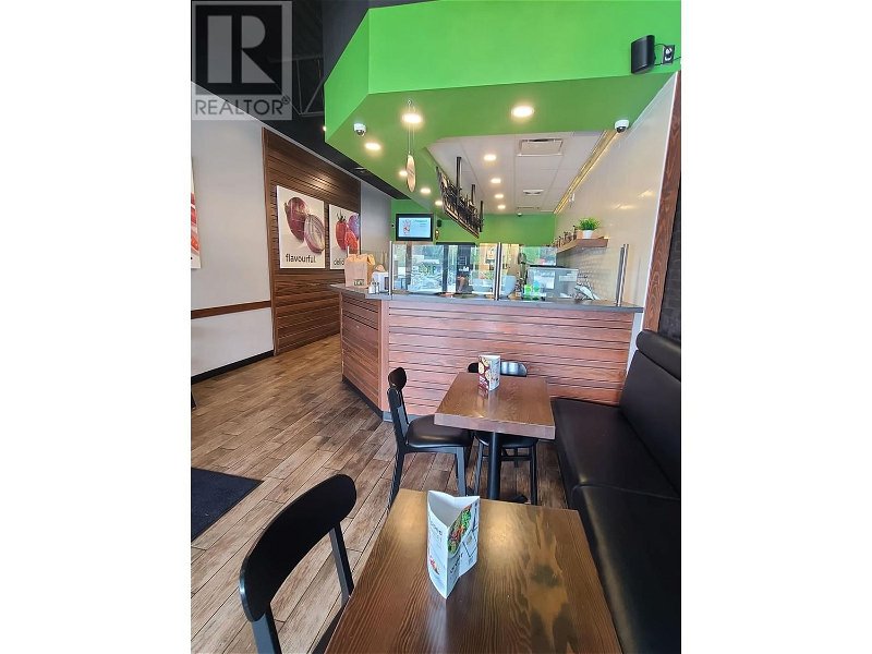 Image #1 of Restaurant for Sale at 715 333 Brooksbank Avenue, North Vancouver, British Columbia