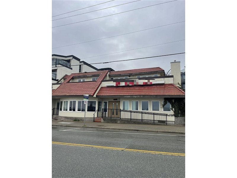 Image #1 of Restaurant for Sale at 15595 Marine Drive, Surrey, British Columbia