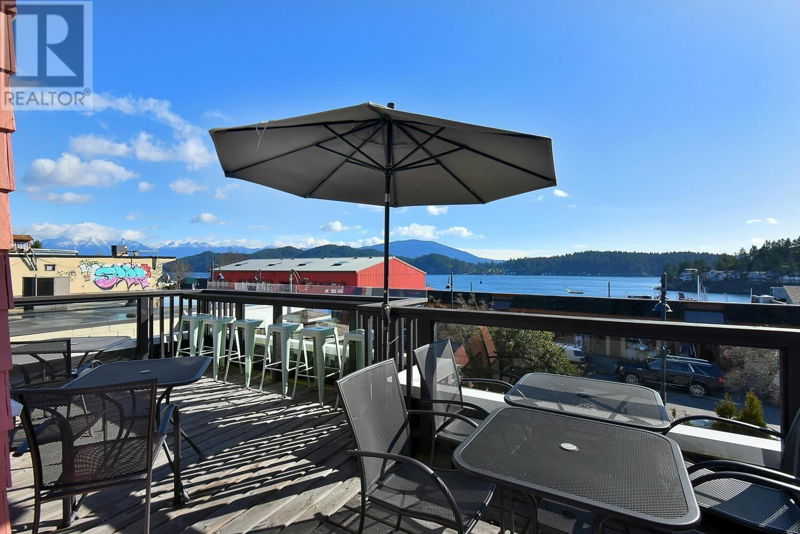 Image #1 of Restaurant for Sale at 201 280 Gower Point Road, Gibsons, British Columbia