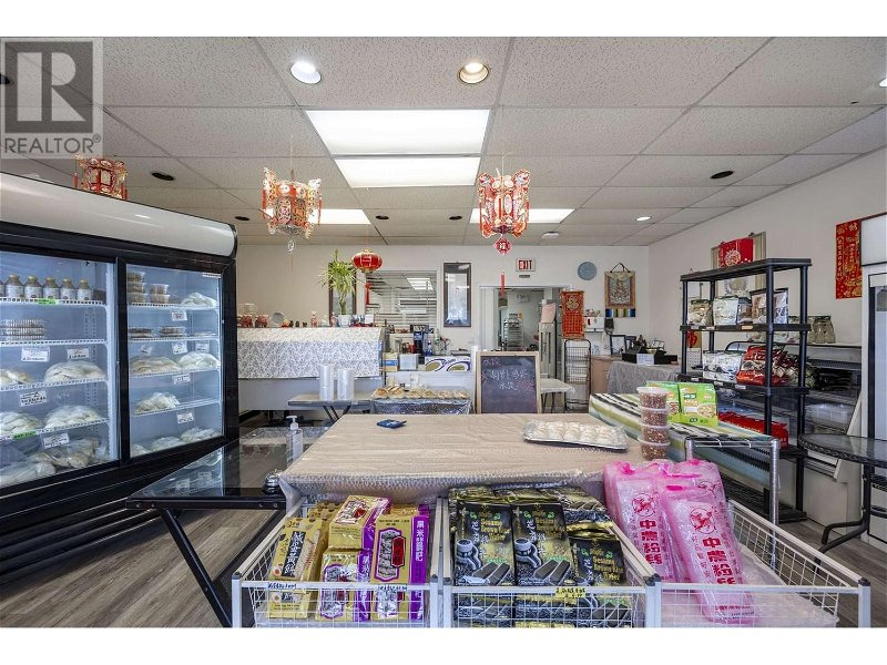 Image #1 of Restaurant for Sale at 4111 Macdonald Street, Vancouver, British Columbia