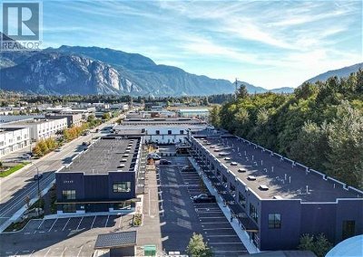 Image #1 of Commercial for Sale at 12 39449 Queens Way, Squamish, British Columbia