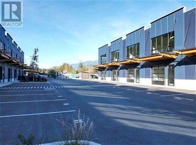 Image #1 of Commercial for Sale at 12 39449 Queens Way, Squamish, British Columbia