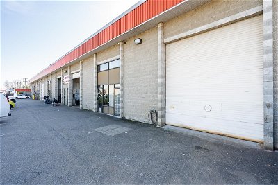 Image #1 of Commercial for Sale at 2 17921 55 Avenue, Surrey, British Columbia