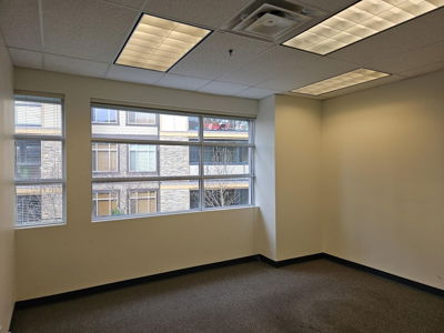 Commercial for Rent in British-columbia