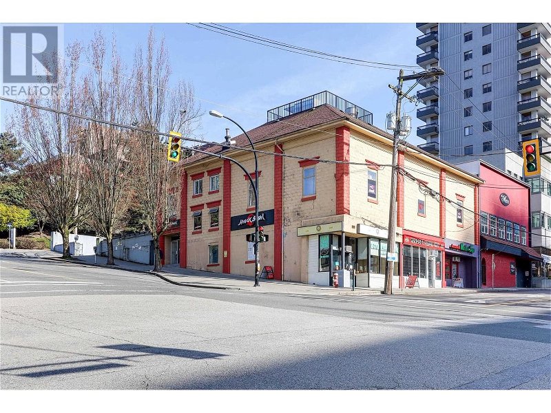 Image #1 of Restaurant for Sale at 55 Eighth Street, New Westminster, British Columbia