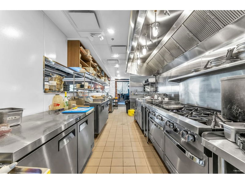 Image #1 of Restaurant for Sale at 6225 200 Street, Langley, British Columbia