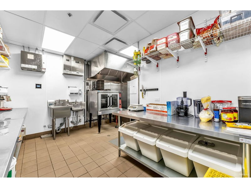 Image #1 of Restaurant for Sale at 6225 200 Street, Langley, British Columbia