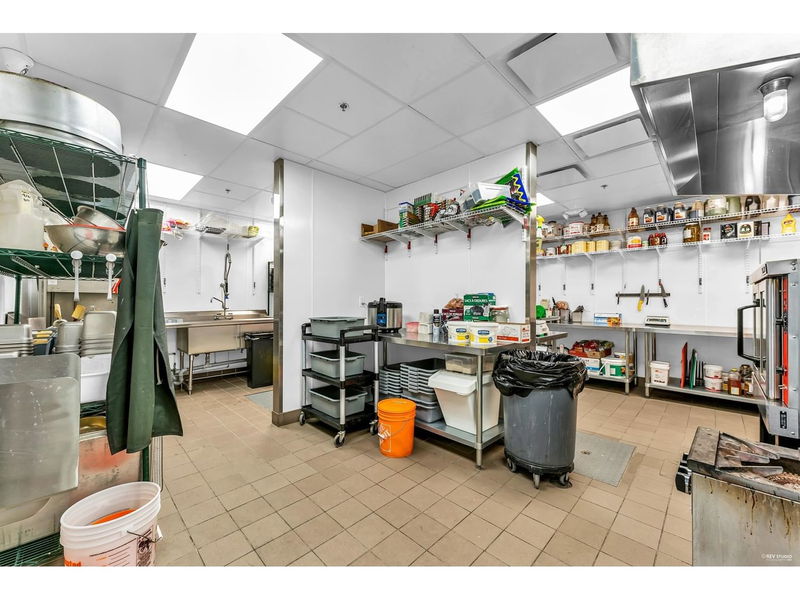 Image #1 of Restaurant for Sale at 6225 200 Street, Langley, British Columbia